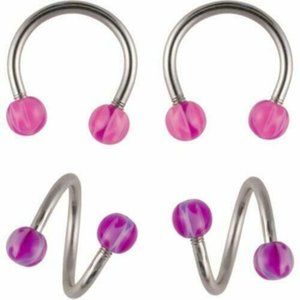 Hot Silver Basics Surgical Steel Horseshoe Earrings